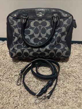 Coach handbag